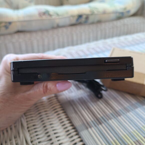 eSYNiC USB Floppy Drive 3.5" Floppy Disk External Hard Drive Plug And Play Works - Picture 6 of 10